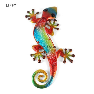 Open image in slideshow, Metal Gecko Wall Decor with Glass - kandcspot
